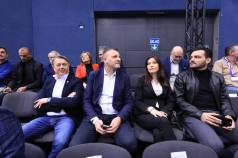 IMG 8cf28bd6cef0e15b6c39a29549443d80 V